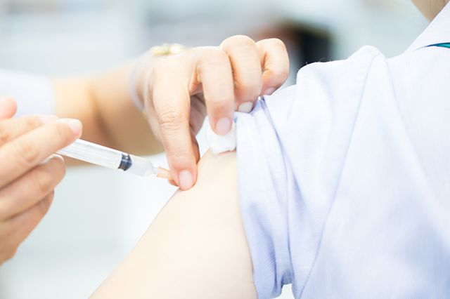 «Ласковый убийца» против прививки: как волгоградцам противостоять гепатиту
